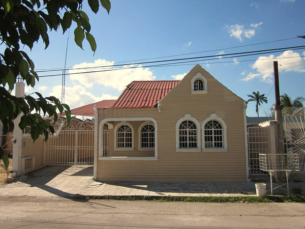 Casa en renta en Loretto Residencial, Corregidora, Querétaro – 2 recámaras, 155 m²