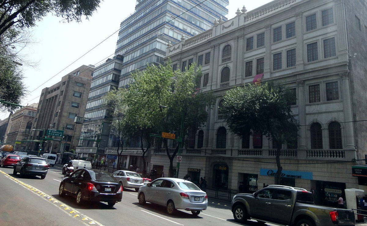 Foto ilustrativa: edificio (anuncio de ejemplo)