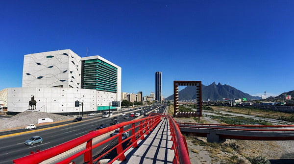 Edificio en venta en Río Colorado, Manzanillo, Colima – 1,225 m²