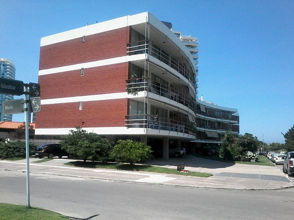 Departamento en venta en Arboledas de San Martin, Lagos de Moreno, Jalisco – 1 recámara, 66 m²